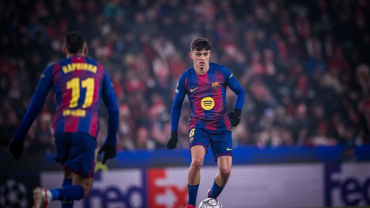 Lesió muscular de Pedri al bíceps femoral de la cama dreta. Temps de recuperació: un mes.