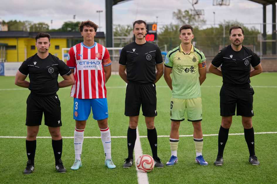 El conjunt blanc-i-blau s’imposa al Girona B amb una treballada victòria per 1-2