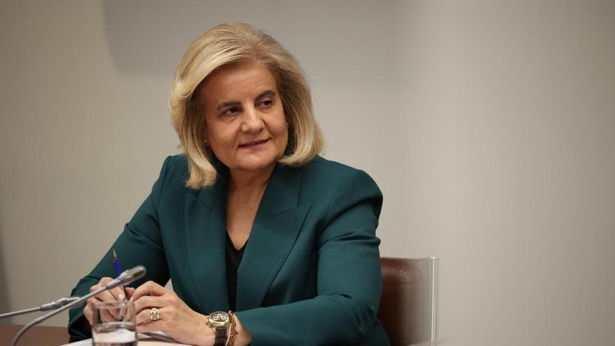 Mor l’exministra Fátima Báñez en un accident de tren a Toledo que deixa 69 morts