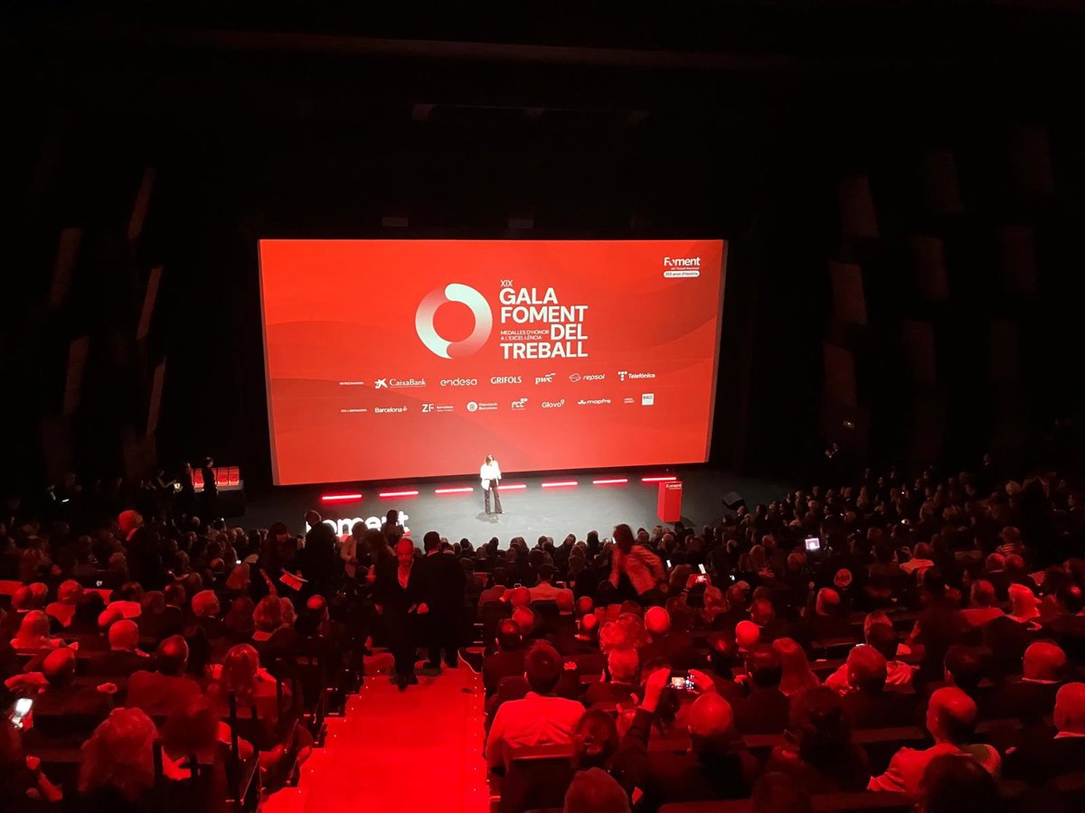 Rull proposa avaluar les lleis aprovades al Parlament per millorar la confiança ciutadana